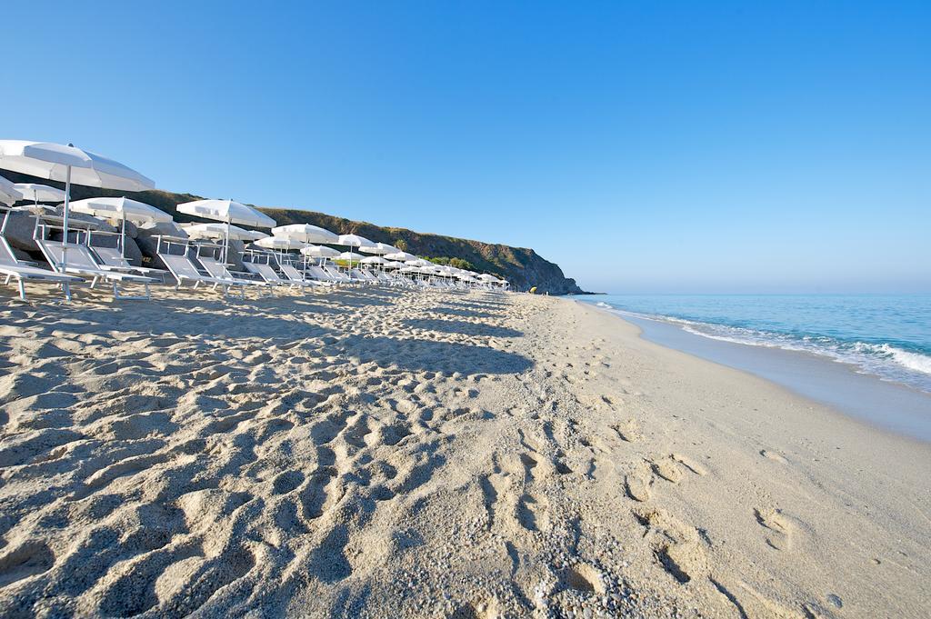 Capovaticano Resort Thalasso Spa Capo Vaticano Esterno foto