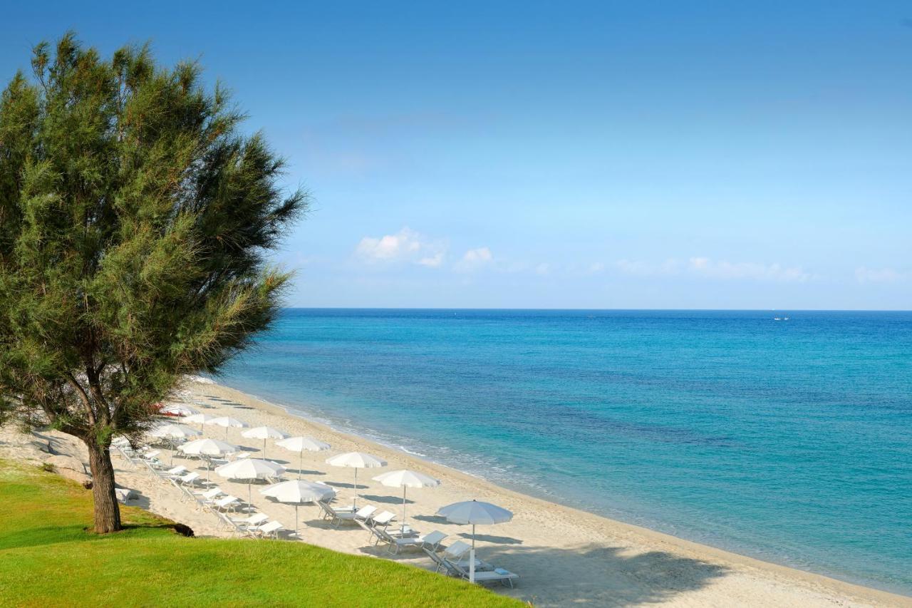 Capovaticano Resort Thalasso Spa Capo Vaticano Esterno foto